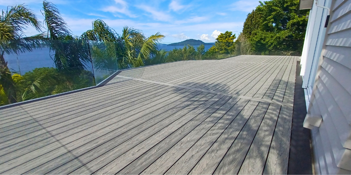 How to Choose the Best Decking Material for Sunshine Coast Homes-4